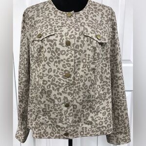 Chico's Beige Leopard Print Utility Jacket size 2 NWT